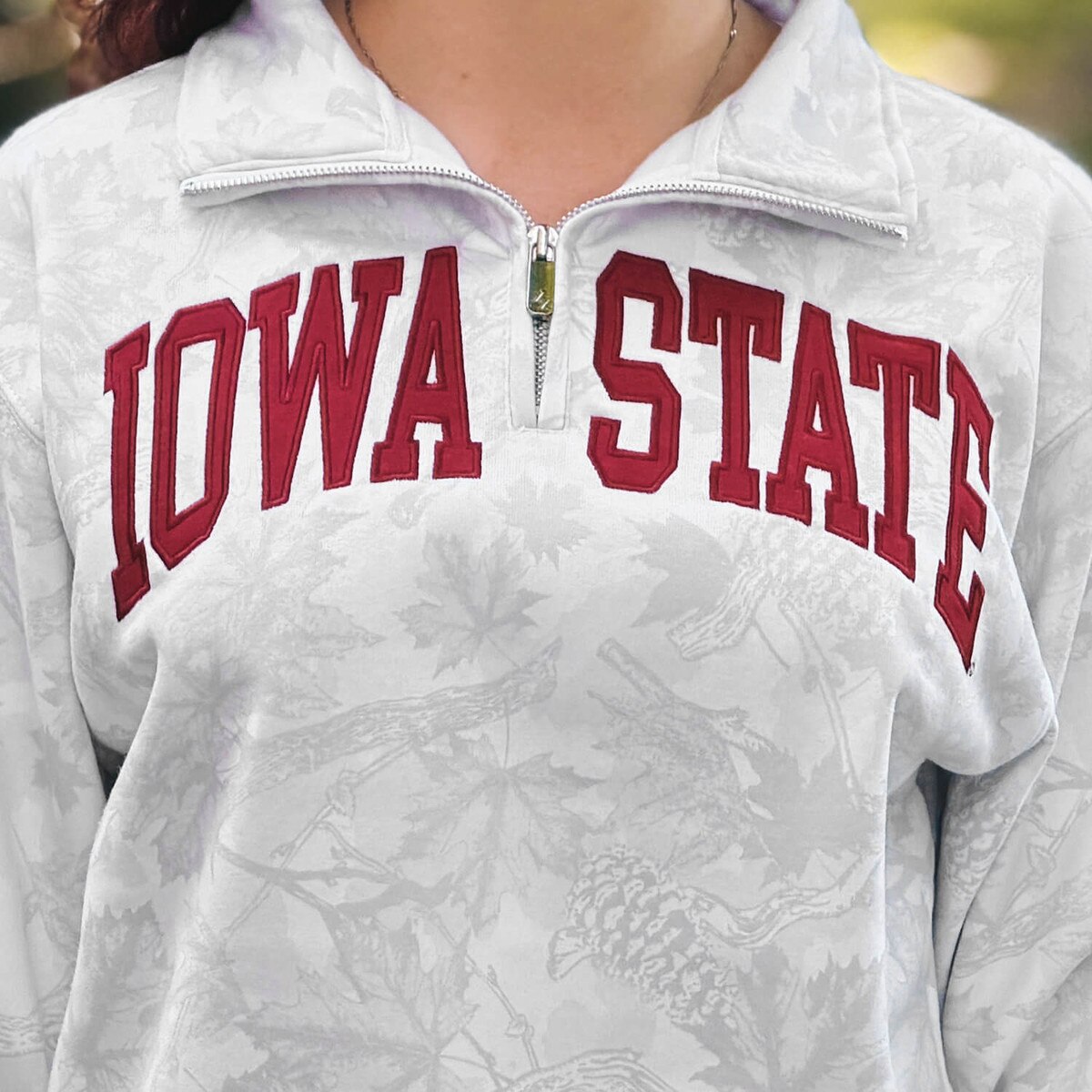 ZooZatz Iowa State Off-White Camo Quarter Zip design close up
